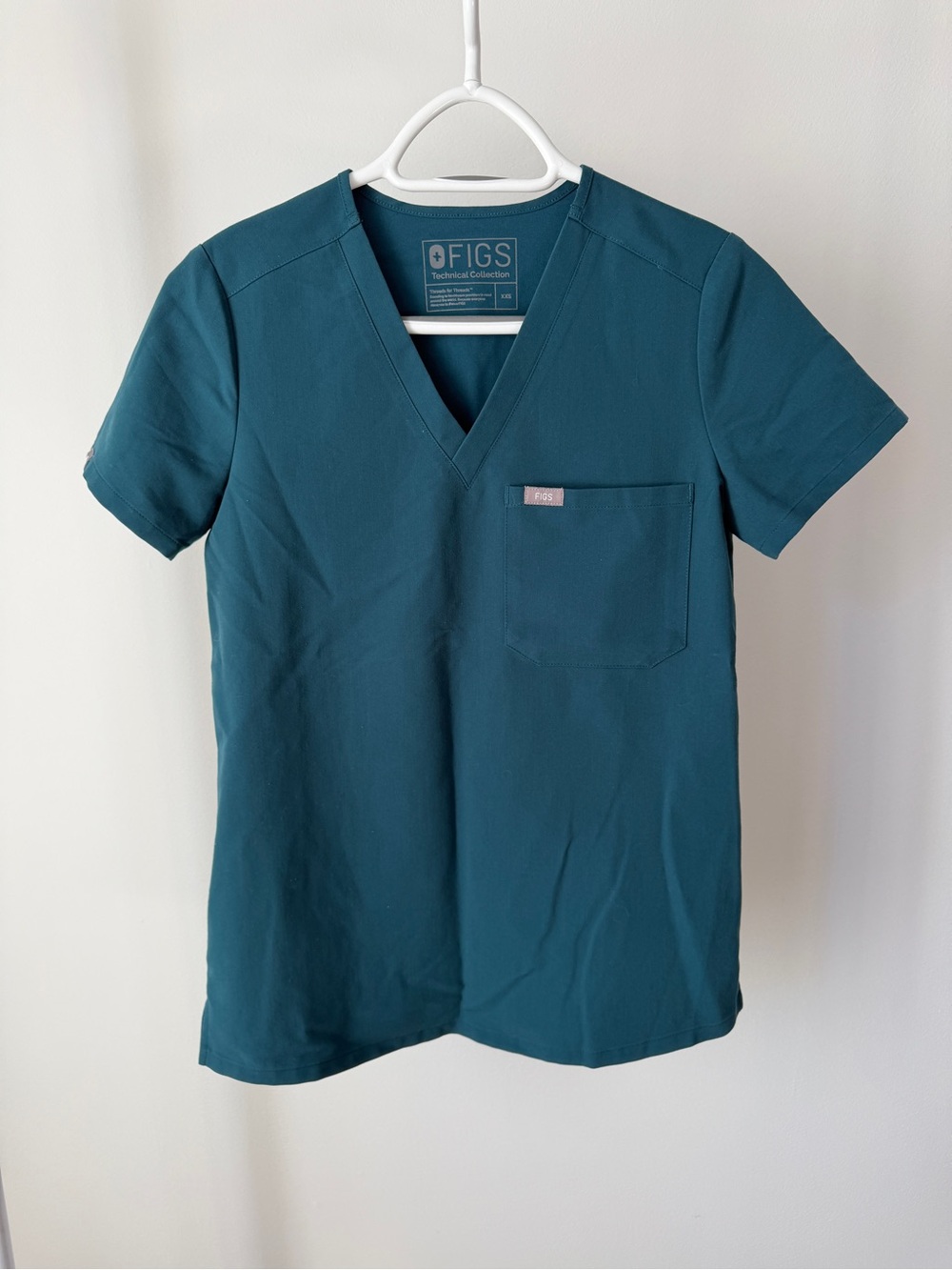 Figs scrub top XXS